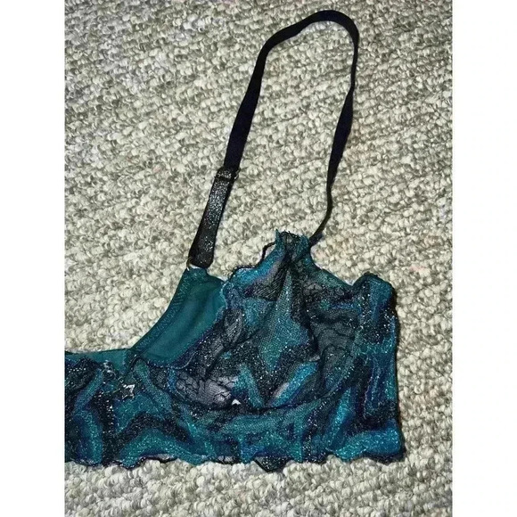 SOLD - Picture 8 of 9